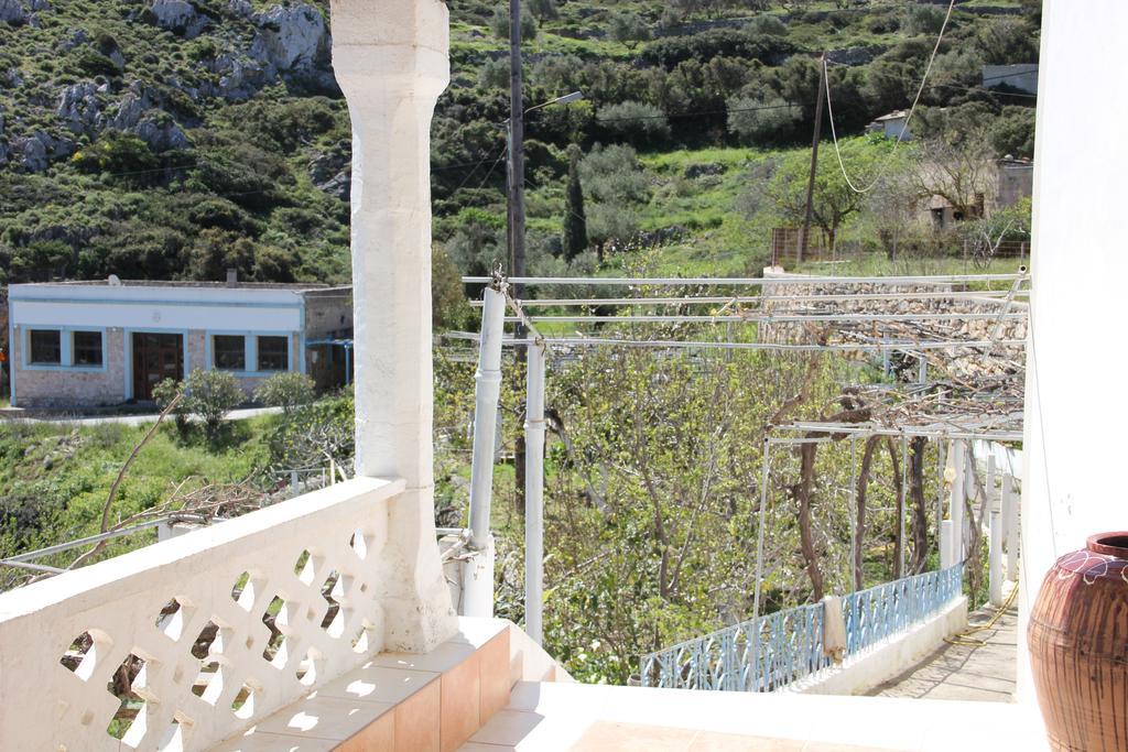 La Villa Di Zazopetra Menetaí Eksteriør billede